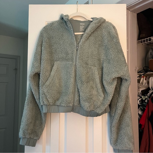 Girlfriend Collective Fleece Bomber Jacket - Picture 1 of 4